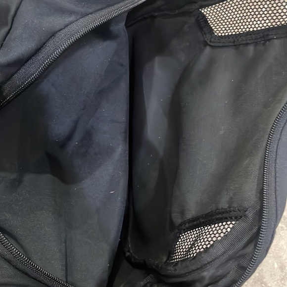 Nike Brasilia Training Medium Duffle Bag - Picture 10 of 14